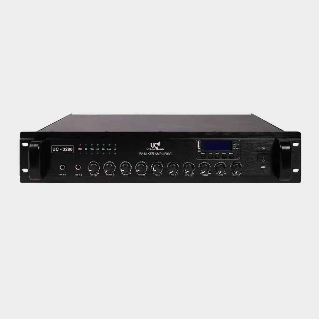 Urban Classic UC 3280 Amplifier front view